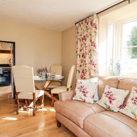 Bluebell Cottage Rugeley Extérieur photo