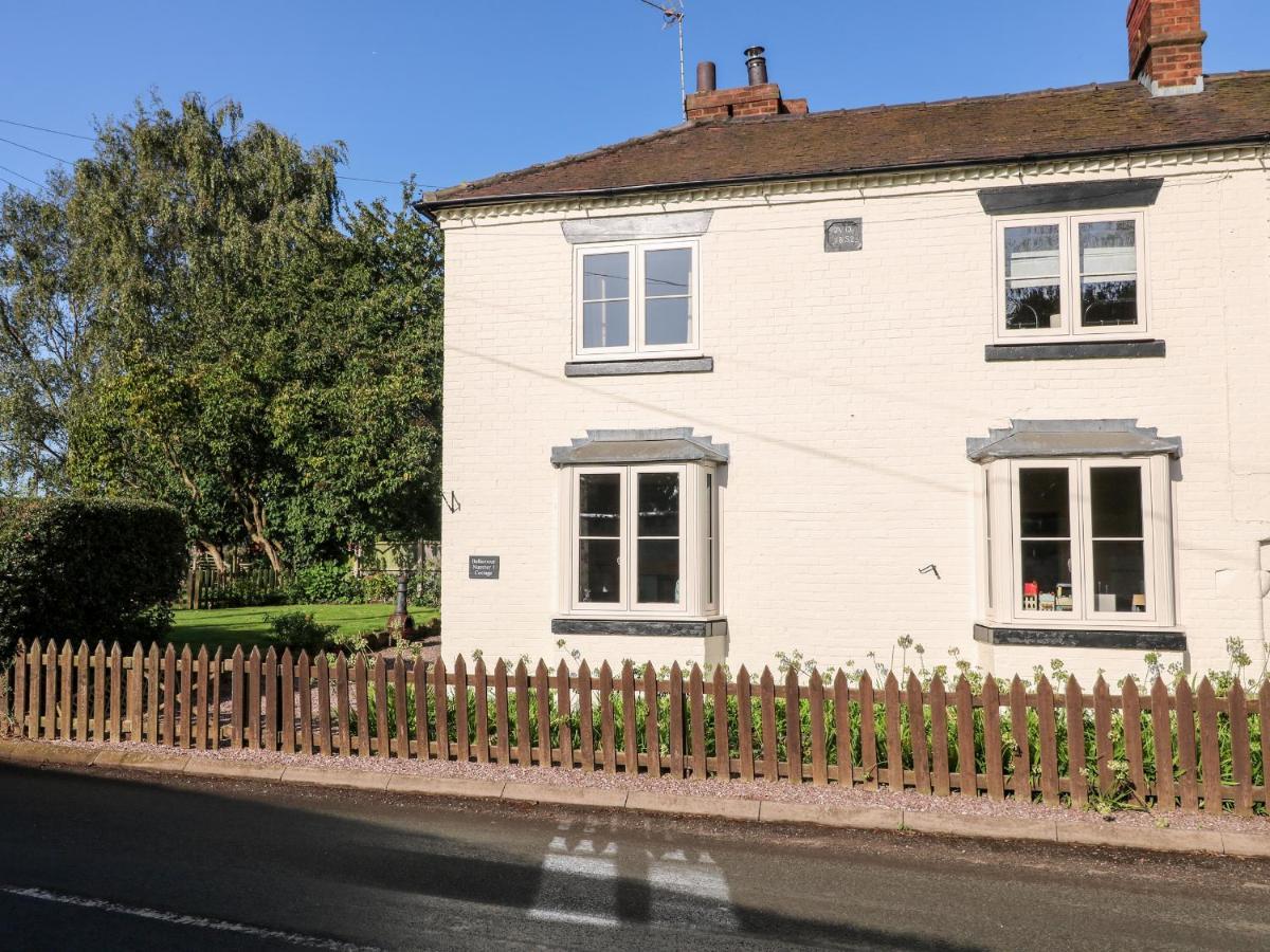 Bluebell Cottage Rugeley Extérieur photo