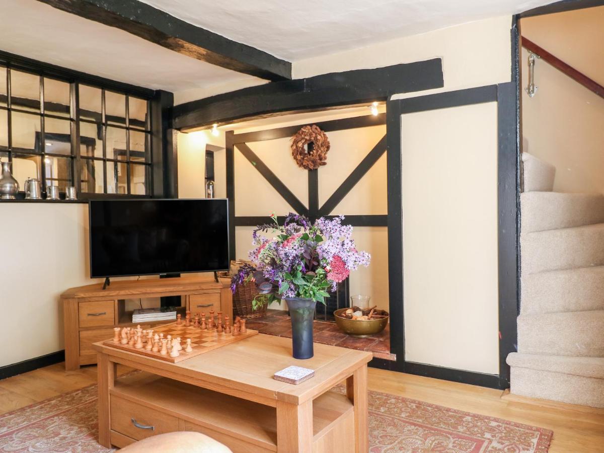 Bluebell Cottage Rugeley Extérieur photo