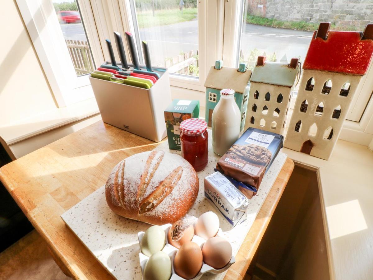 Bluebell Cottage Rugeley Extérieur photo